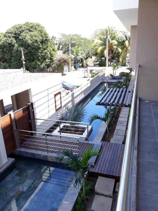 2 Bedroom Flat 15 Mins Walk From Flic En Flac Beach Ngoại thất bức ảnh